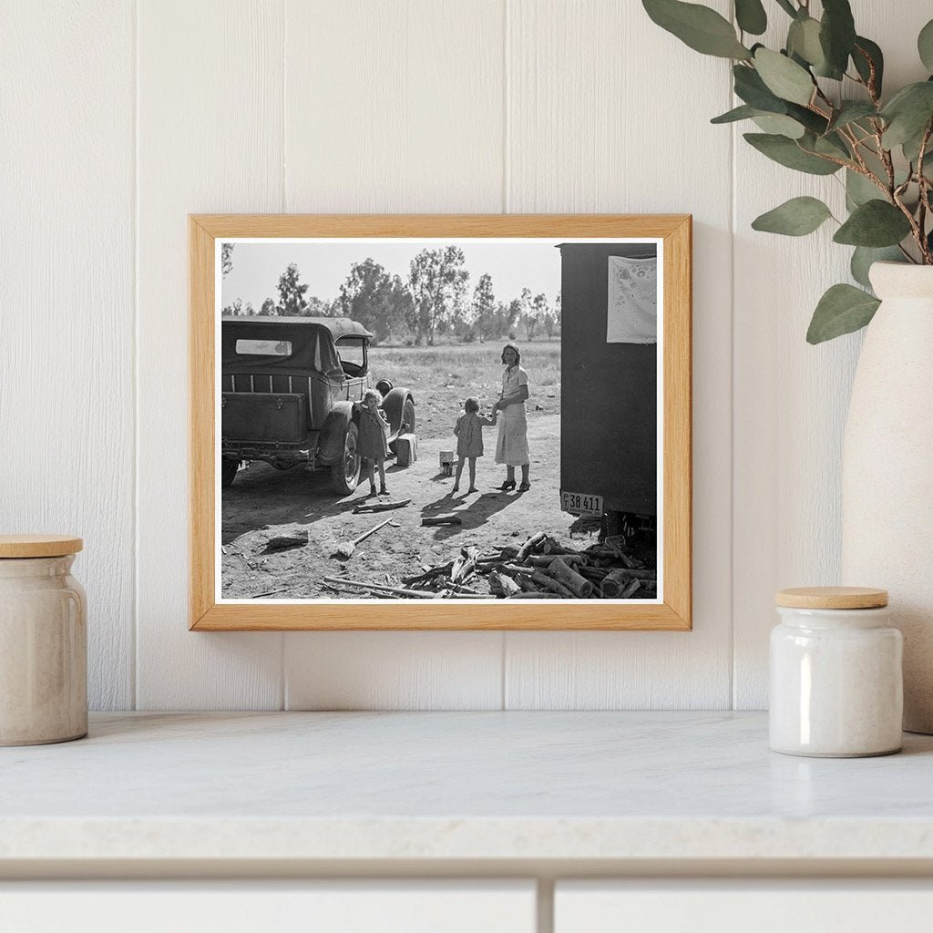 Mother Picking Cotton in Fresno 1936 - Available at KNOWOL