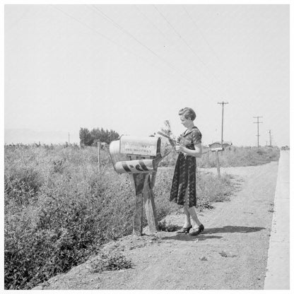 Mrs. Bouchey Collects Mail Yakima Valley August 1939 - Available at KNOWOL