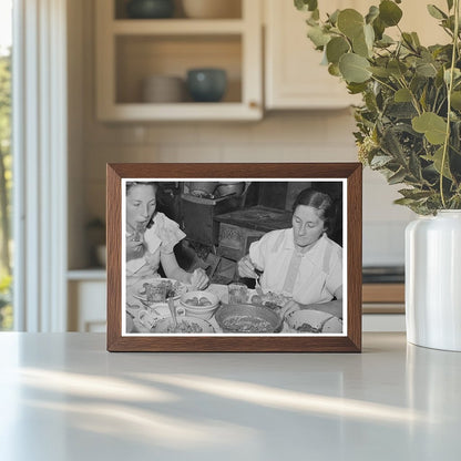 Mrs. Browning and Daughter Dining at Home May 1941 - Available at KNOWOL