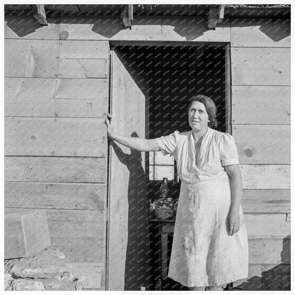 Mrs. Dougherty in Basement House Oregon 1939 - Available at KNOWOL