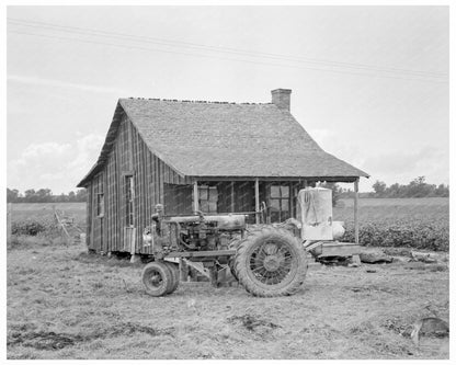 Mules to Tractors Transition in Arkansas 1939 - Available at KNOWOL