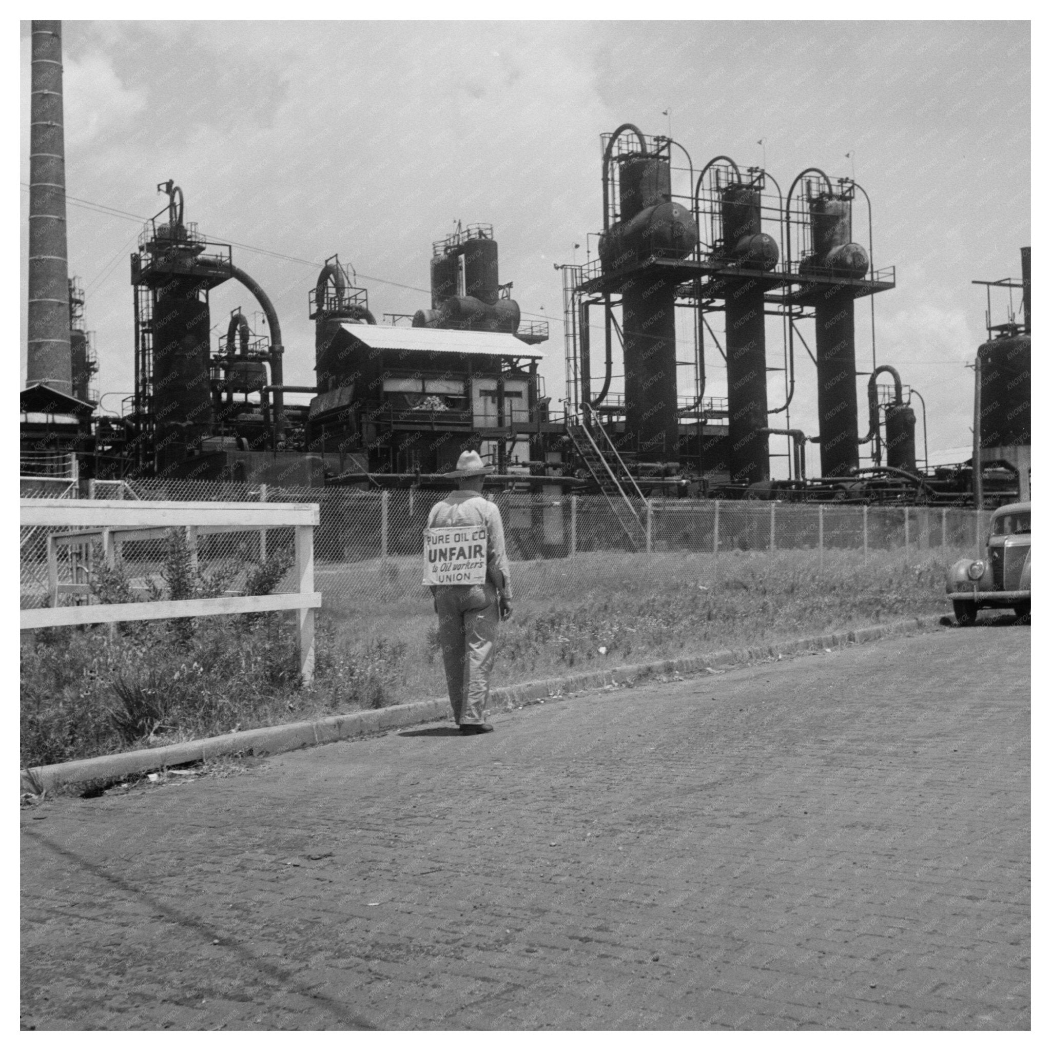 Muskogee Oil Plant Picket Line June 1939 Historical Image - Available at KNOWOL