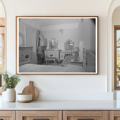 Nathan Katz Bedroom Interior Bronx November 1936 - Available at KNOWOL