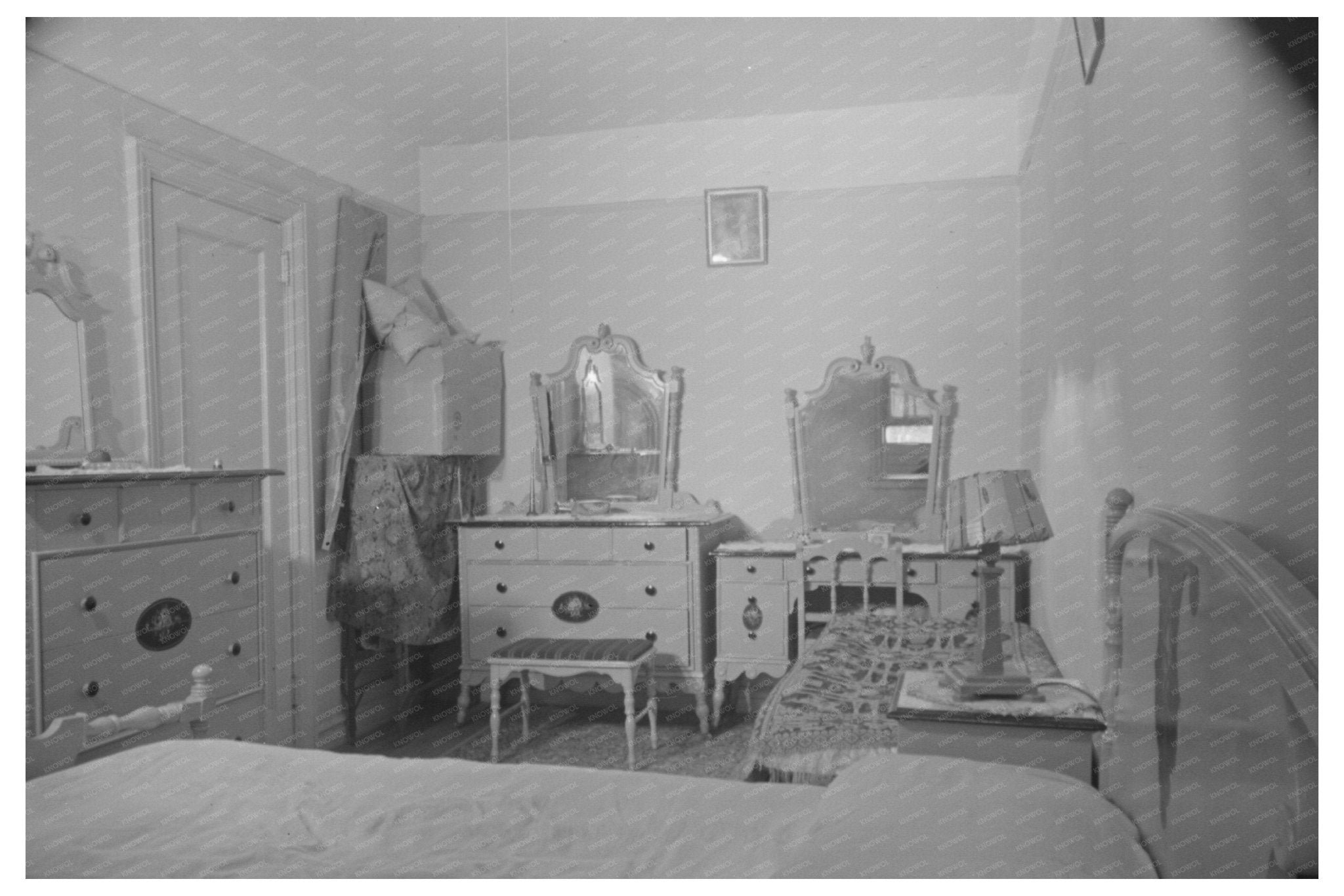 Nathan Katz Bedroom Interior Bronx November 1936 - Available at KNOWOL