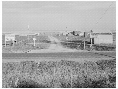 Nyssa Farms Labor Camp Entrance October 1939 - Available at KNOWOL