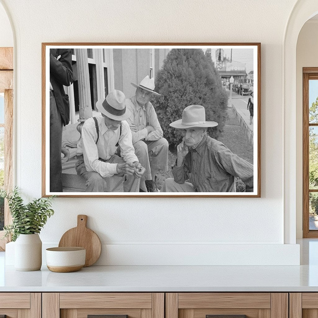 Old - timers at Lafayette Louisiana Post Office 1938 - Available at KNOWOL