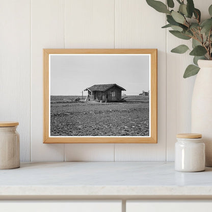 Oregon Family on Plains of Fresno 1939 Great Depression - Available at KNOWOL