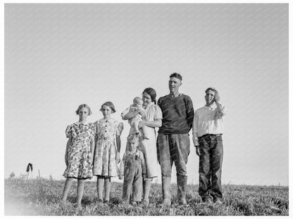 Oregon Farming Family October 1939 Malheur County Image - Available at KNOWOL