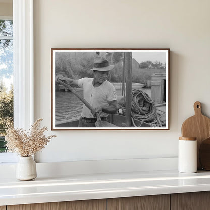 Oyster Fishermen in Olga Louisiana September 1938 - Available at KNOWOL