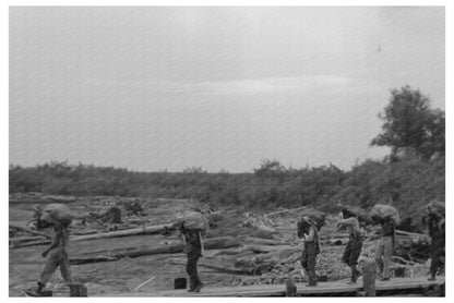 Oyster Unloading at New Orleans Port September 1938 - Available at KNOWOL