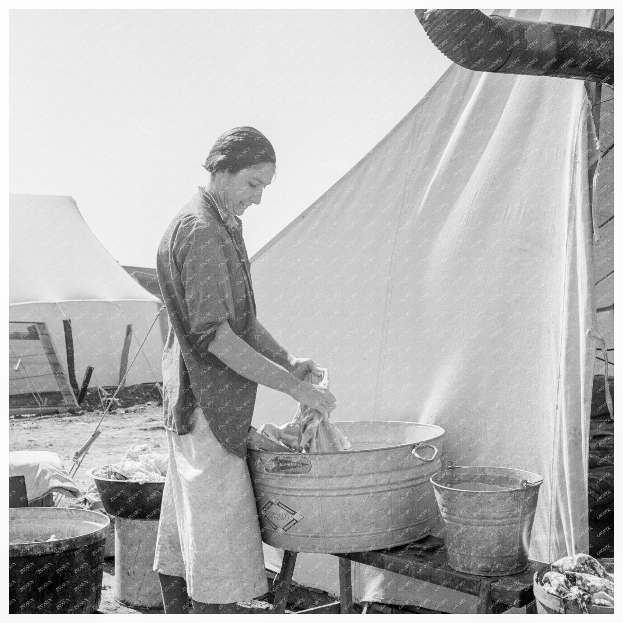 Pea Picker Camp Family in California 1939 - Available at KNOWOL