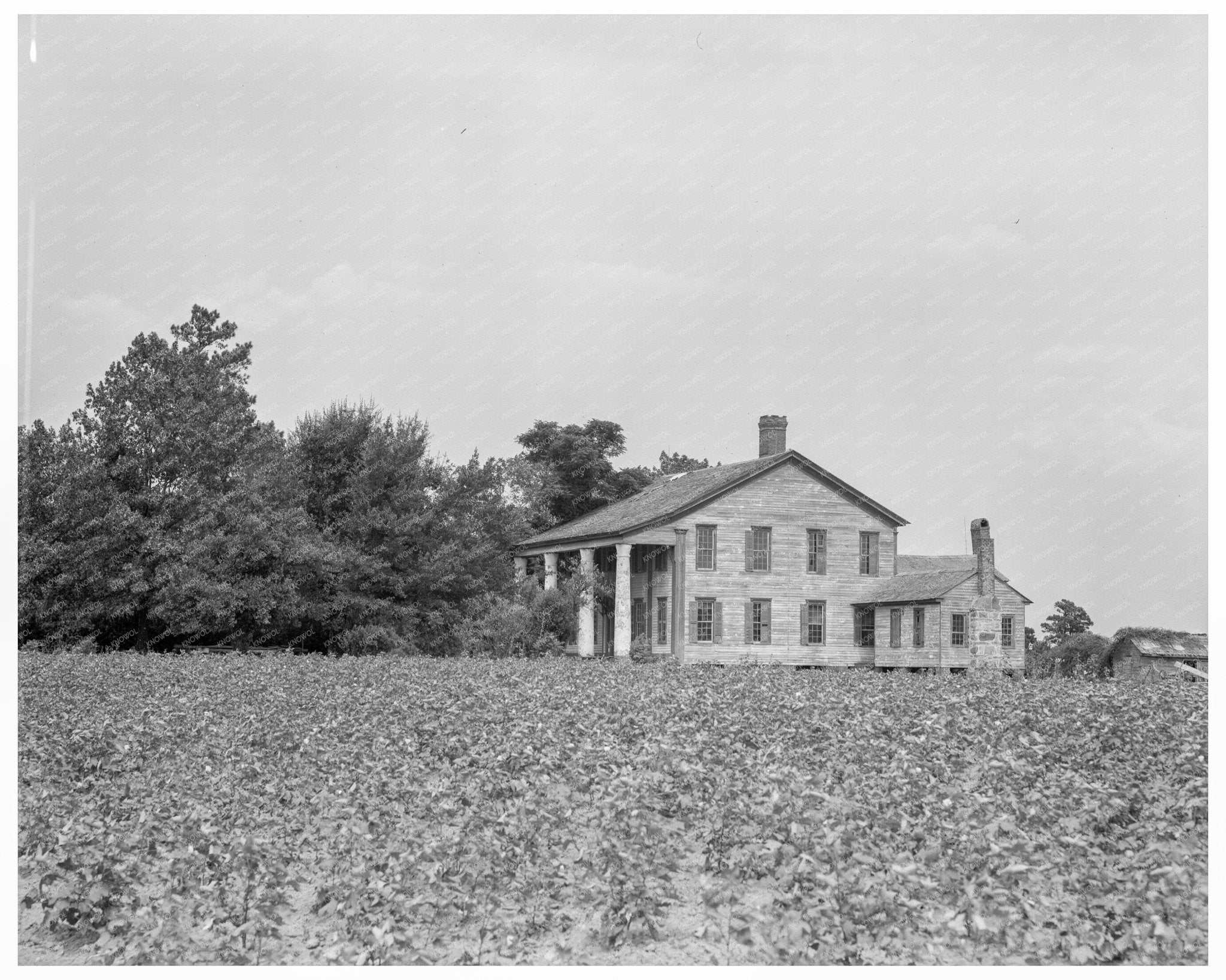 Pharr Plantation House Georgia 1840 Abandoned 1937 - Available at KNOWOL