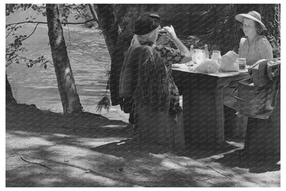 Picnickers at Blue Pool Willamette National Park 1942 - Available at KNOWOL