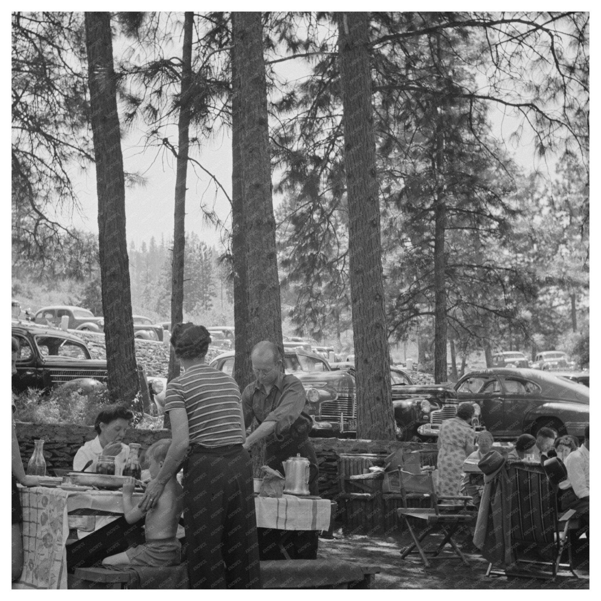 Picnickers in Klamath Falls Oregon July 1942 - Available at KNOWOL