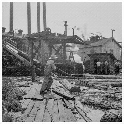 Pond Monkey Logging at Pelican Bay Oregon 1939 - Available at KNOWOL