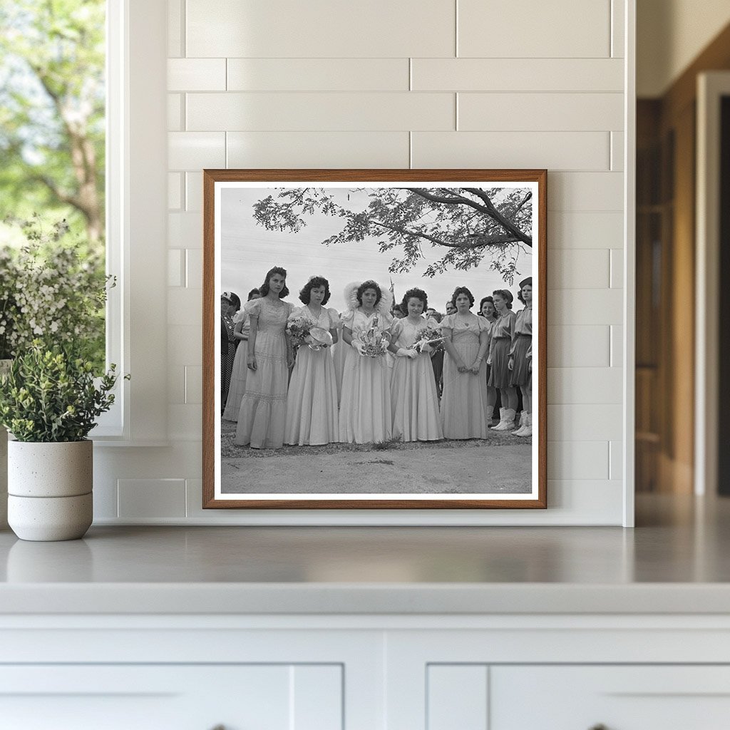 Queen and Maids at Festival of Holy Ghost Novato 1942 - Available at KNOWOL