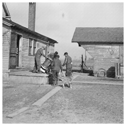 Relocation of Tenant Farmer in Shadeland Indiana 1937 - Available at KNOWOL