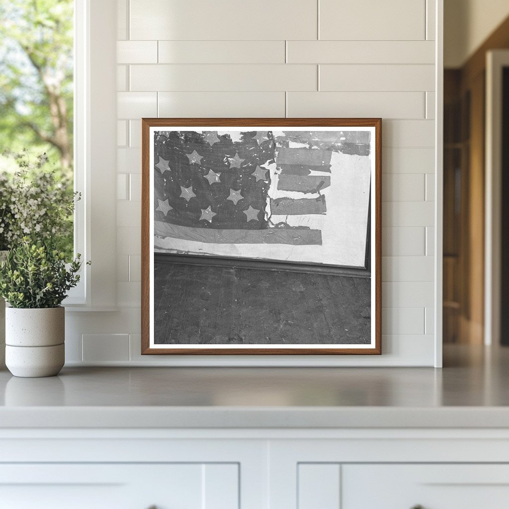 Revolutionary War Flag from 1937 Photo in Illinois - Available at KNOWOL