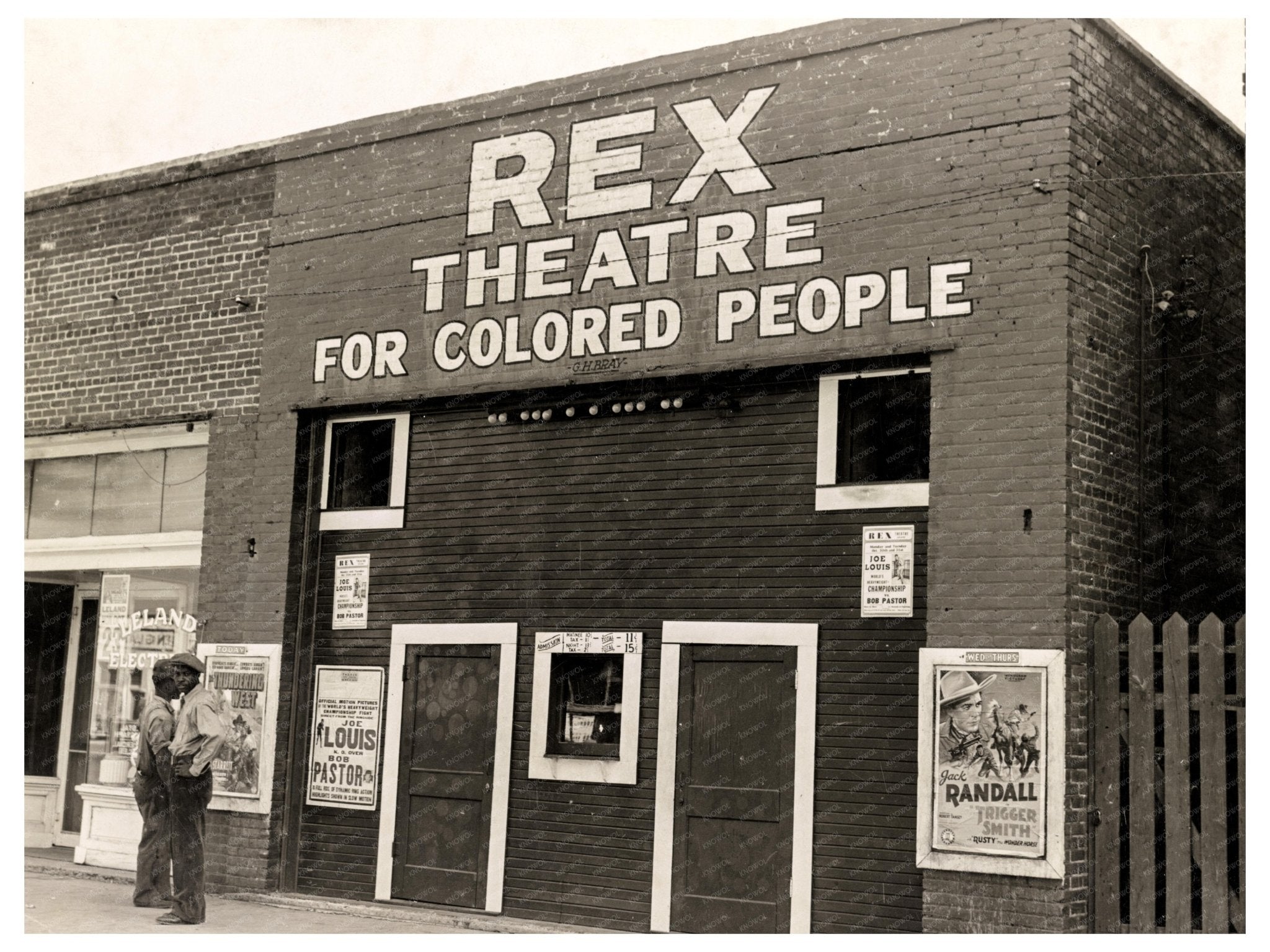 Rex Theatre in Leland Mississippi November 1939 Vintage Image - Available at KNOWOL