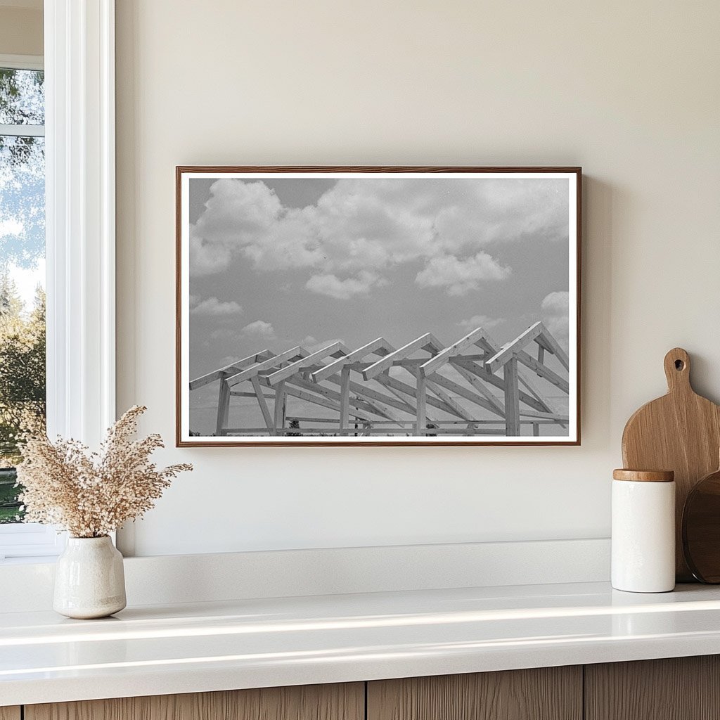 Roof Construction of Chicken House in Southeast Missouri 1938 - Available at KNOWOL