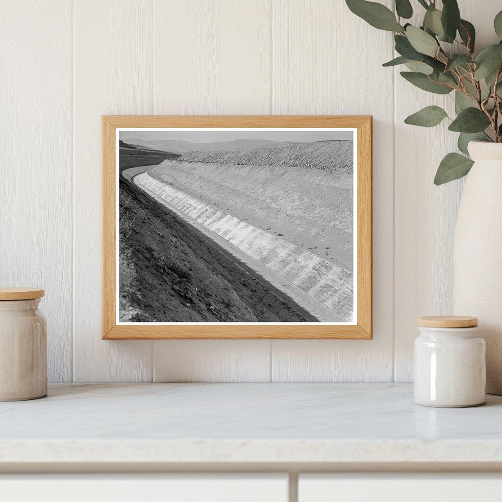 Roza Irrigation Canal Yakima County 1939 - Available at KNOWOL