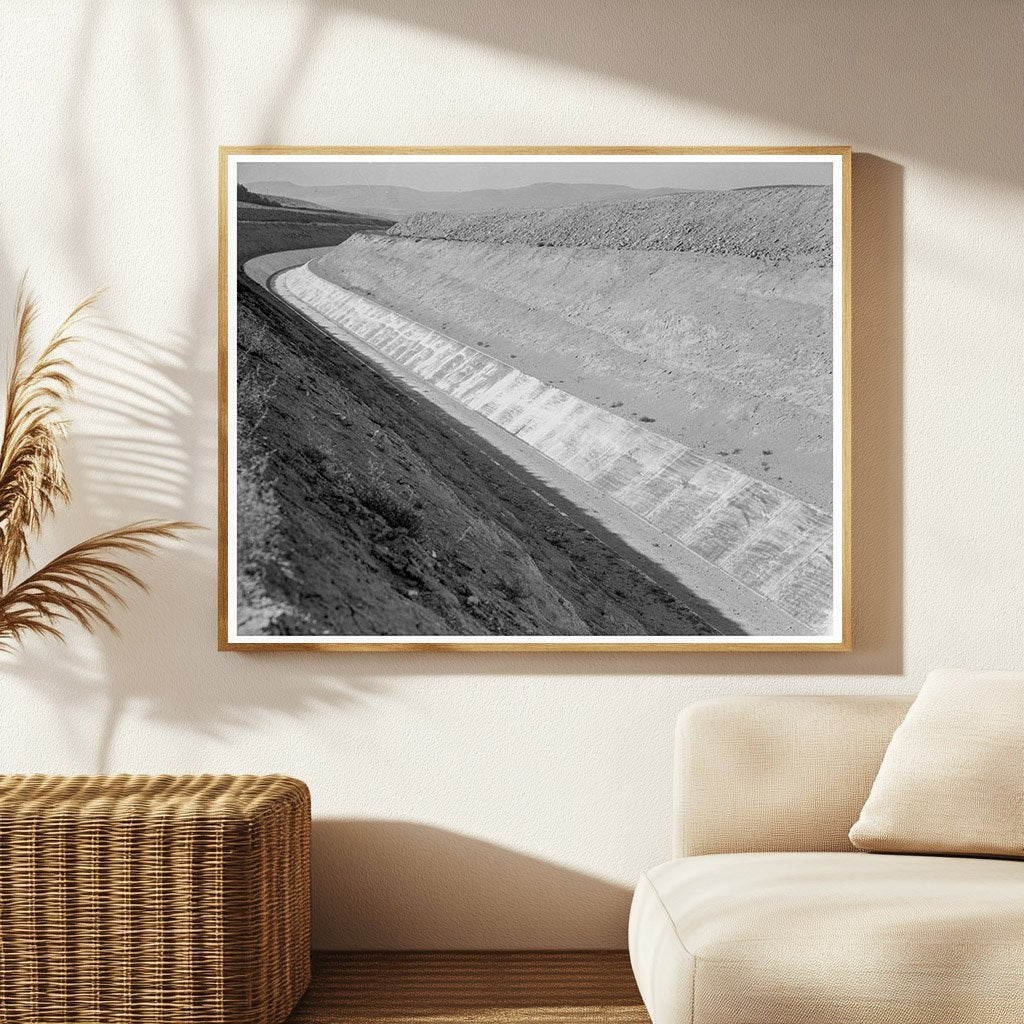 Roza Irrigation Canal Yakima County 1939 - Available at KNOWOL