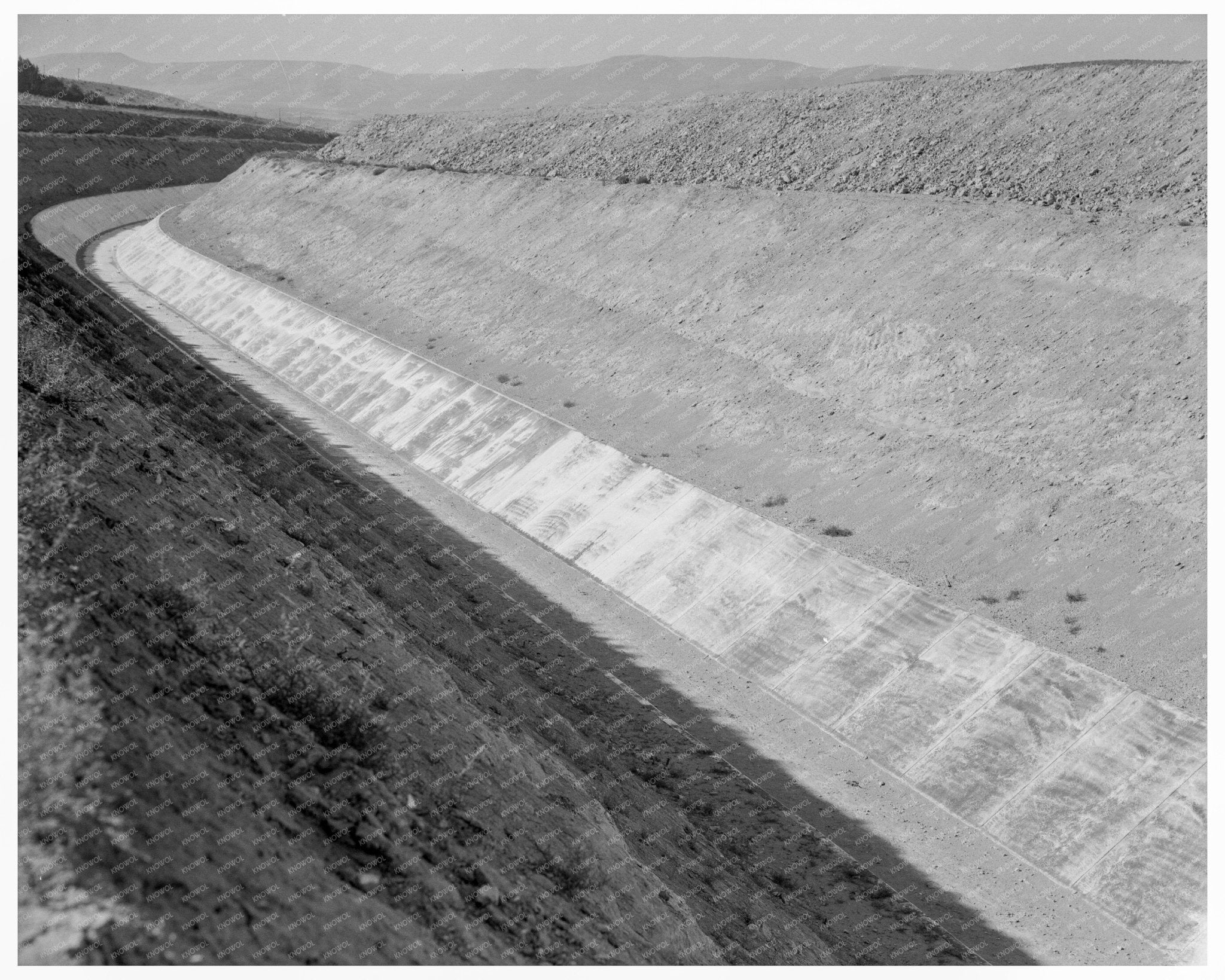 Roza Irrigation Canal Yakima County 1939 - Available at KNOWOL