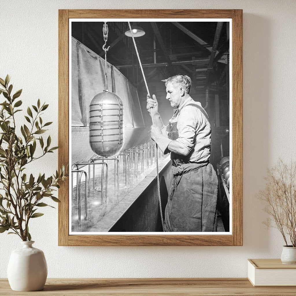 Rubber Factory Cleaning Aviation Oxygen Cylinders 1942 - Available at KNOWOL