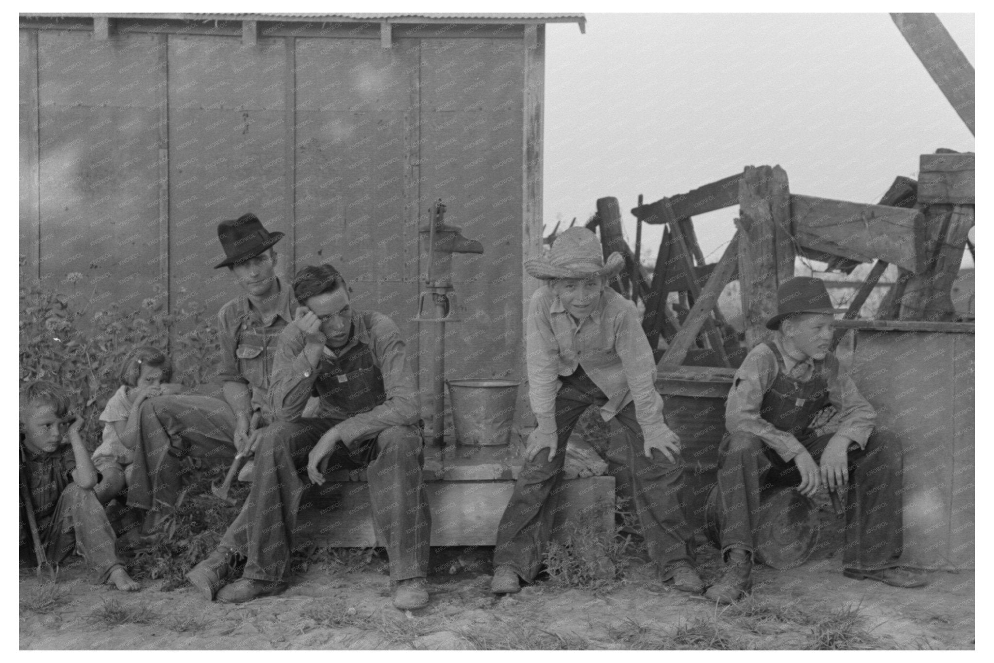 Rural Farming Life in Caruthersville Missouri 1938 - Available at KNOWOL