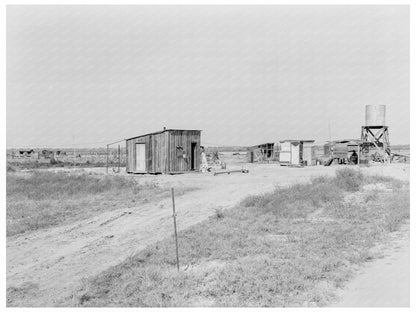 Rural Home in Tulare County California 1938 - Available at KNOWOL