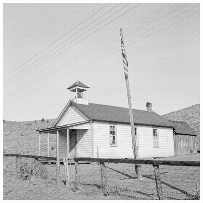 Rural School in Baker County Oregon 1939 - Available at KNOWOL