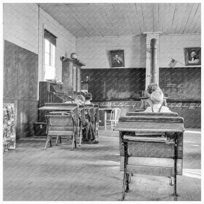 Rural School Pupils in Baker County Oregon 1939 - Available at KNOWOL