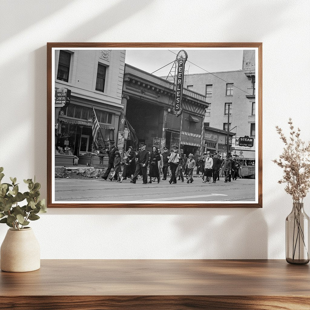 Salvation Army Members Return to HQ San Francisco 1939 - Available at KNOWOL