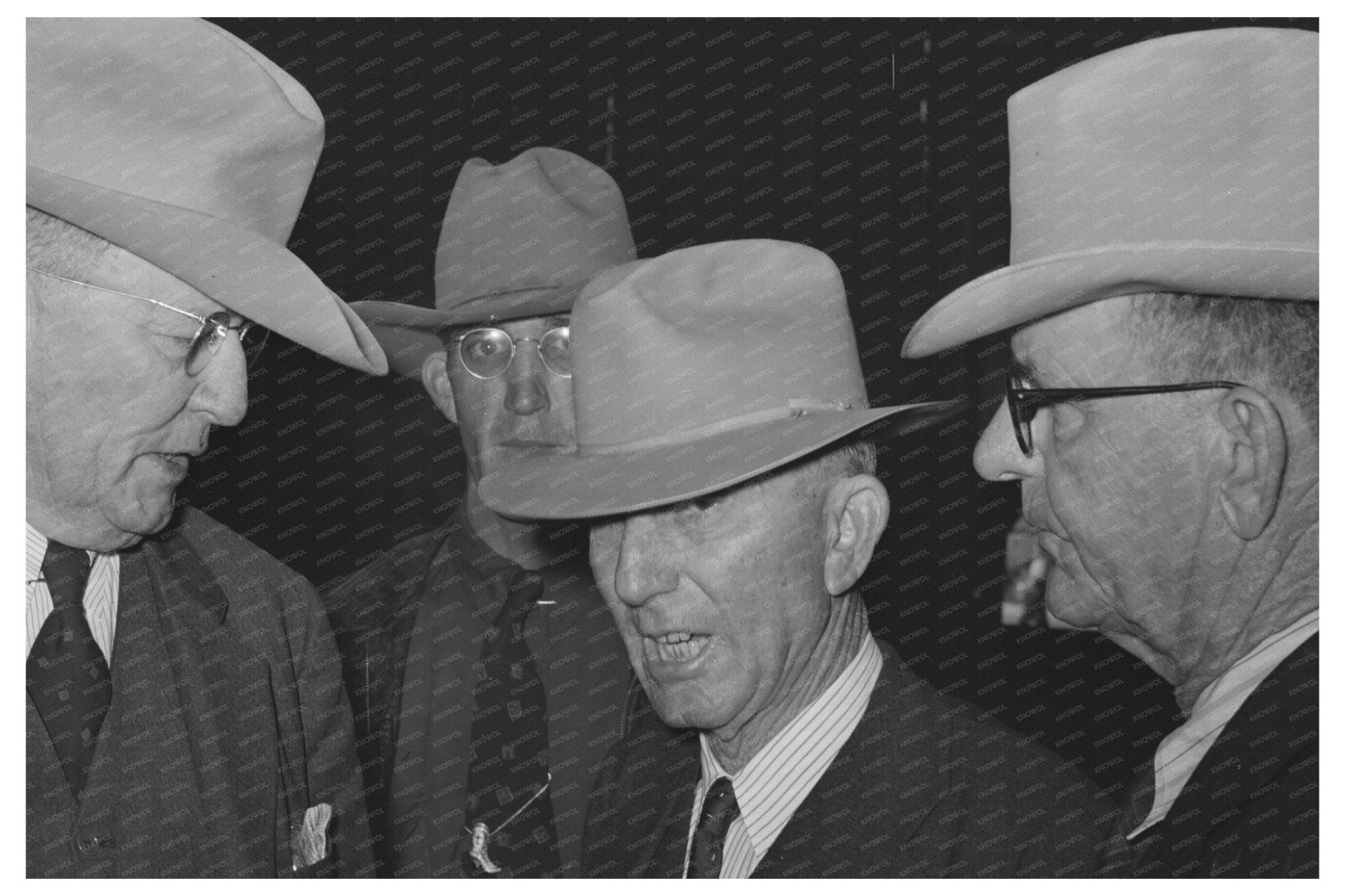 San Angelo Fat Stock Show Cattlemen Gathering 1940 - Available at KNOWOL