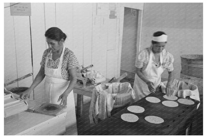 San Antonio Bake Shop Tortilla Making 1939 - Available at KNOWOL