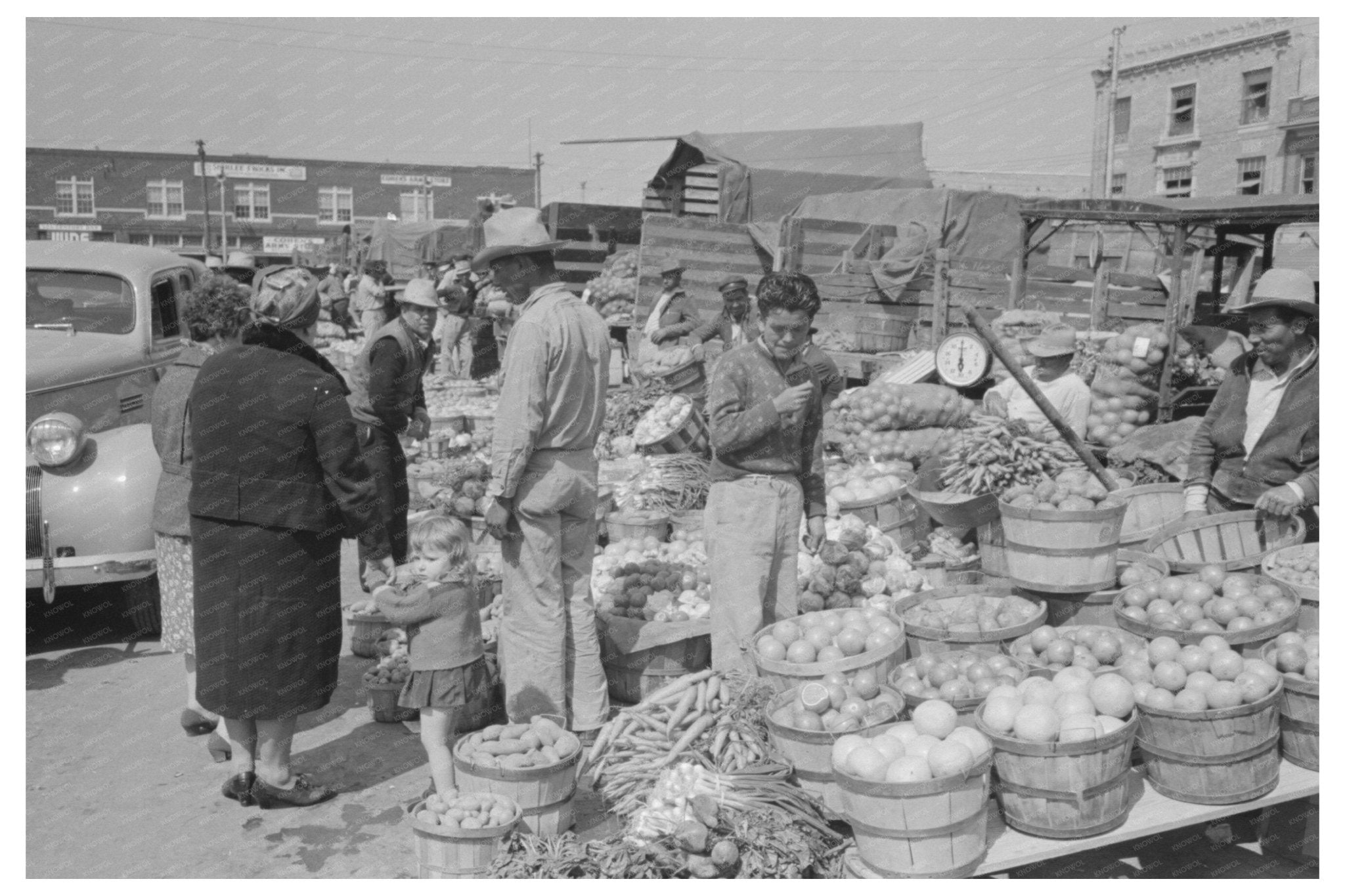 San Antonio Fruit and Vegetable Market March 1939 - Available at KNOWOL