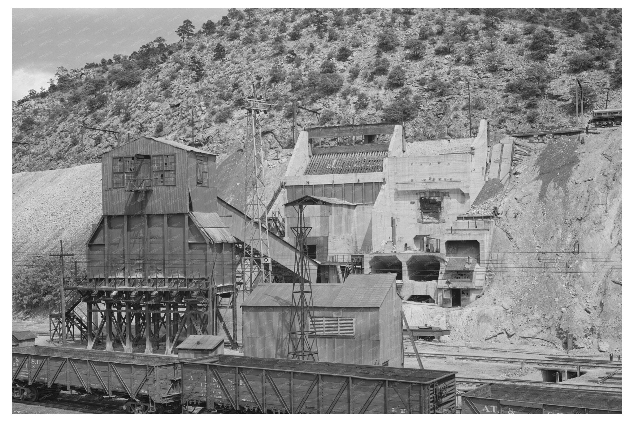 Santa Rita Copper Mine Ore Loader May 1940 - Available at KNOWOL