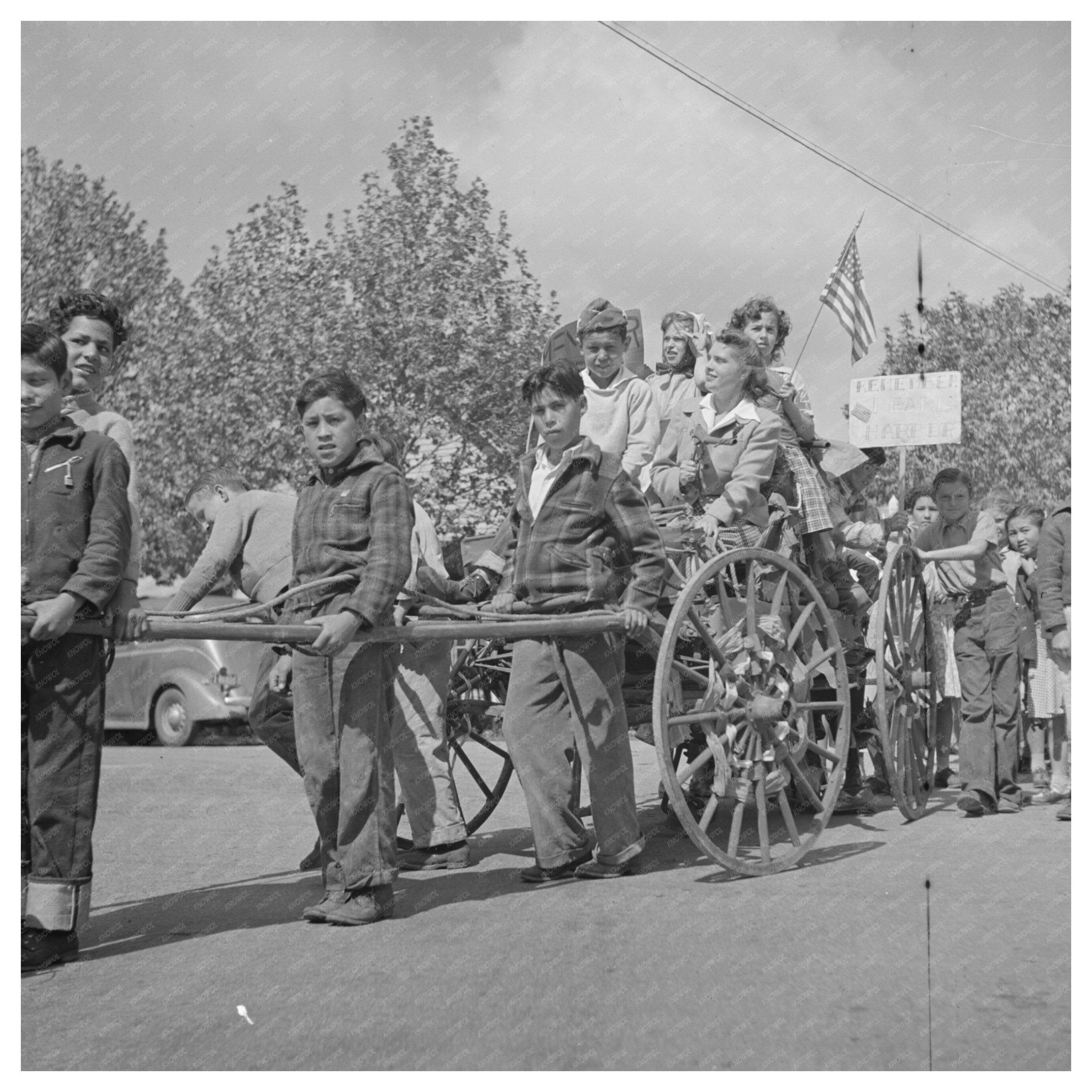 Schoolchildren Collecting Scrap Metal in San Juan Bautista 1942 - Available at KNOWOL