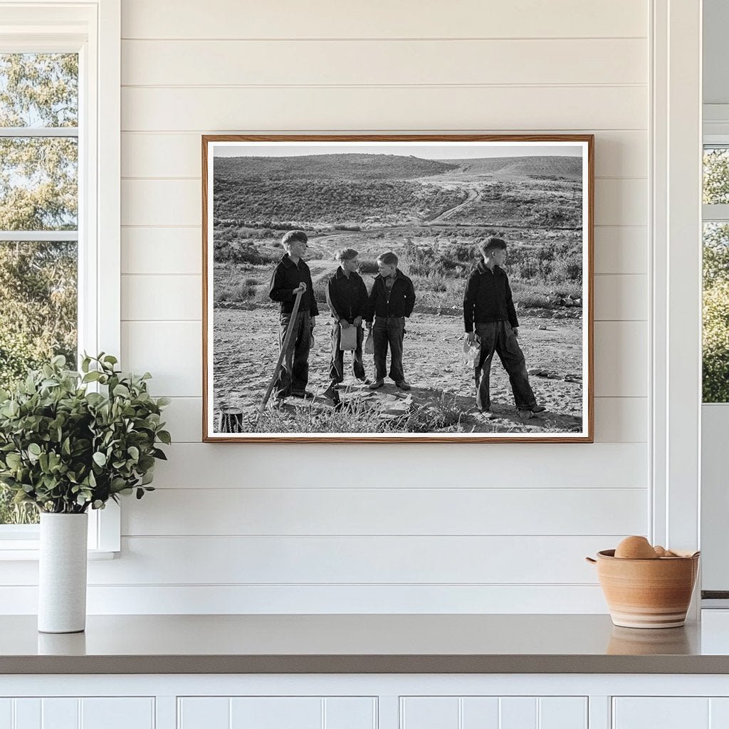 Schroeder Family on Oregon Farm October 1939 - Available at KNOWOL