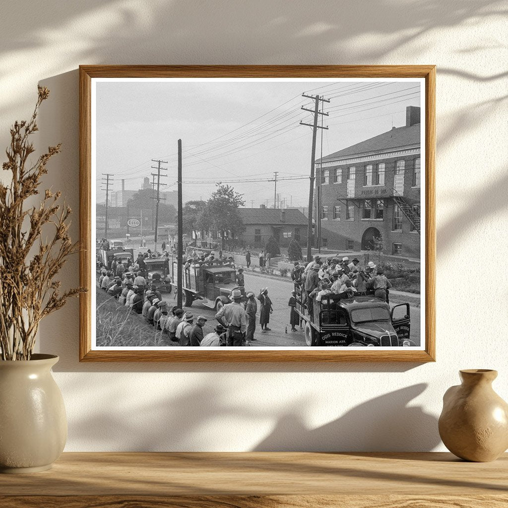 Seasonal Cotton Workers Memphis Tennessee 1937 - Available at KNOWOL