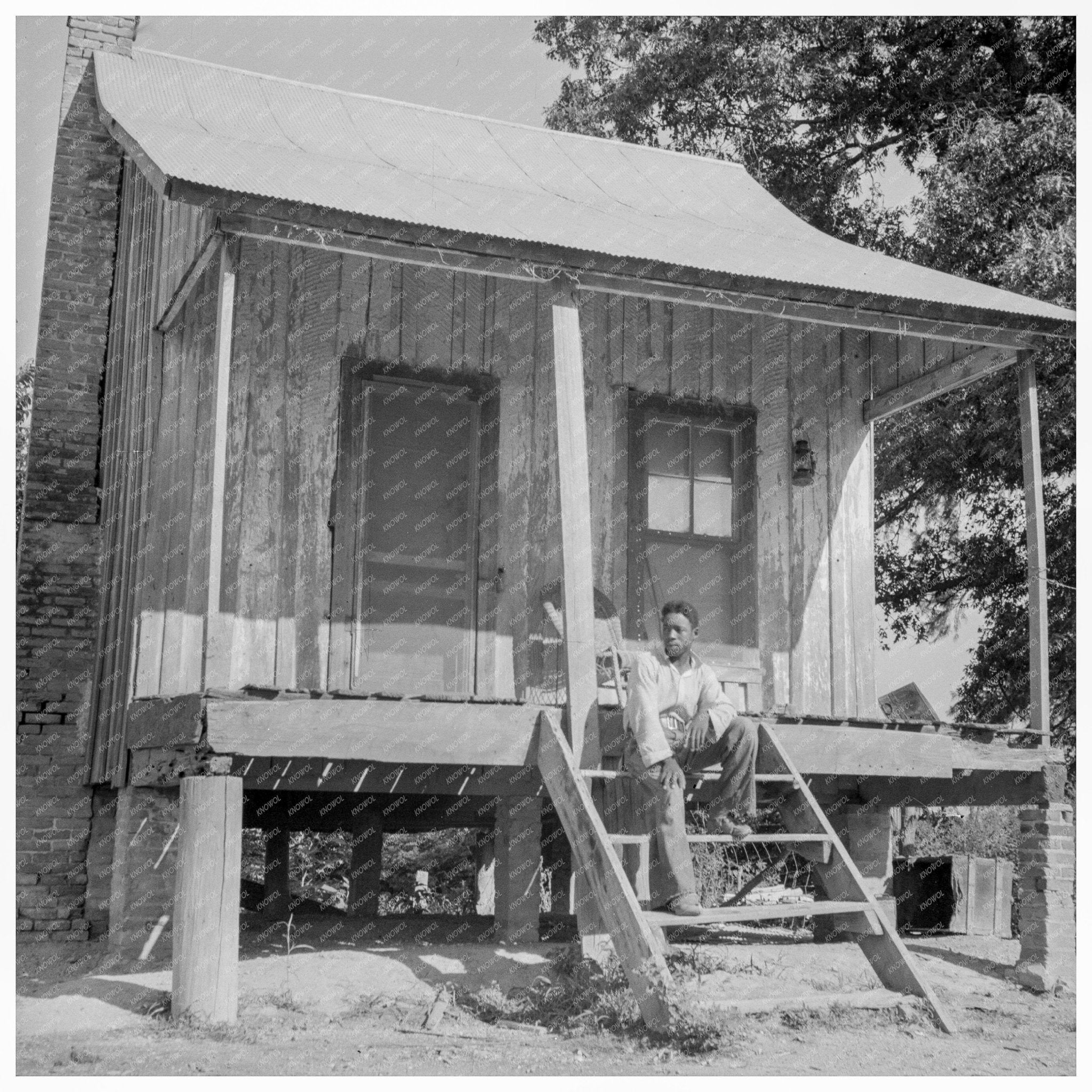 Sharecropper Cabin Coahoma County Mississippi 1937 - Available at KNOWOL