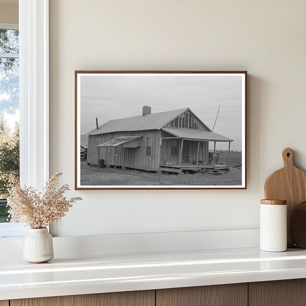 Sharecropper House Near Pace Mississippi 1939 - Available at KNOWOL