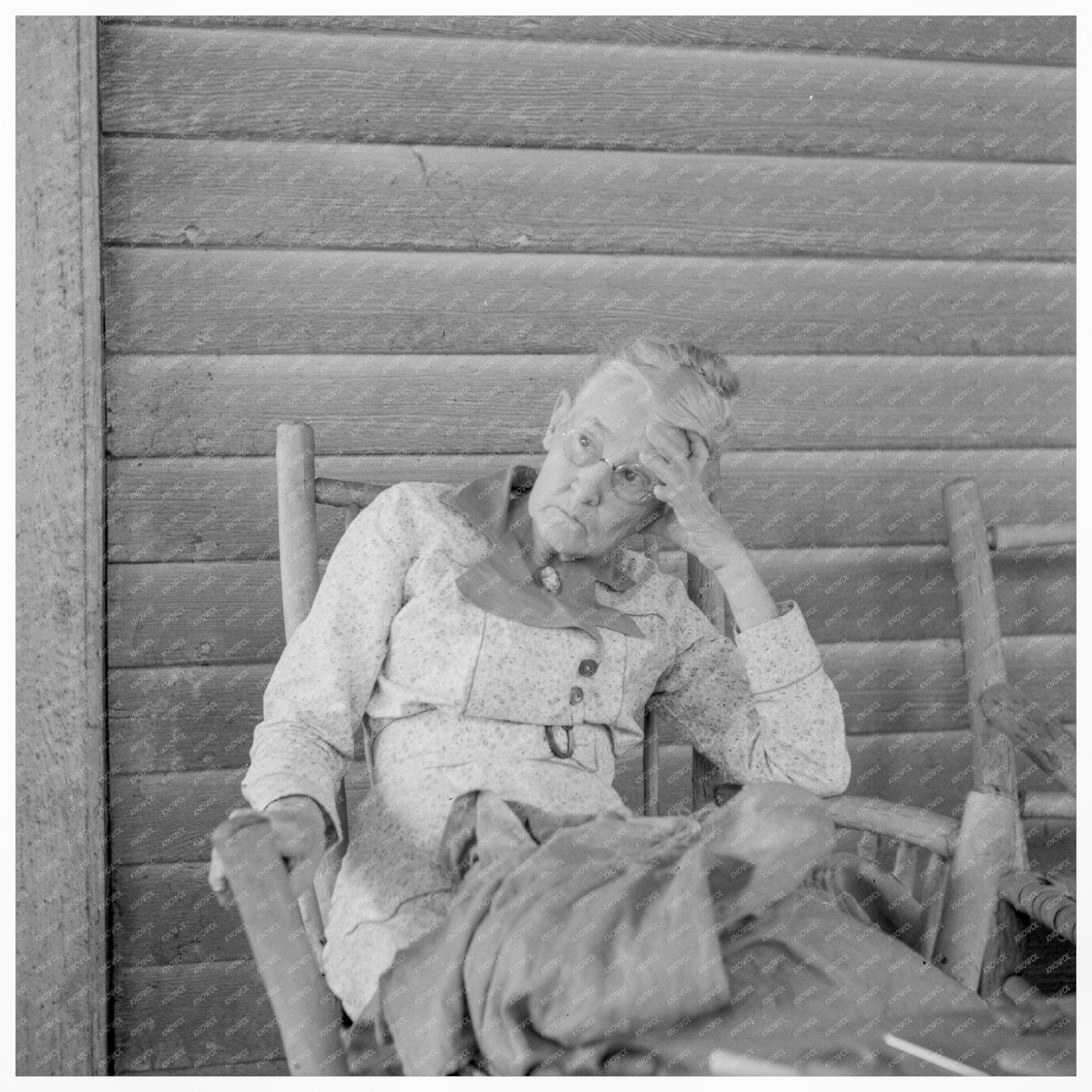 Southern Lady on Veranda at Wray Plantation 1937 - Available at KNOWOL