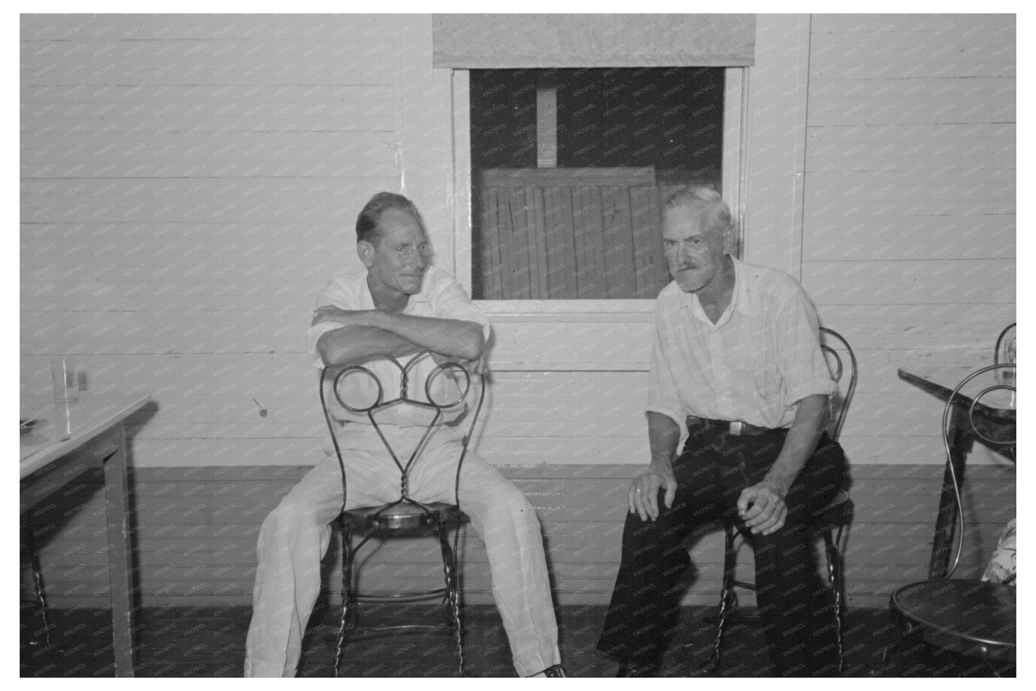 Spectators in Pilottown Louisiana Barroom September 1938 - Available at KNOWOL