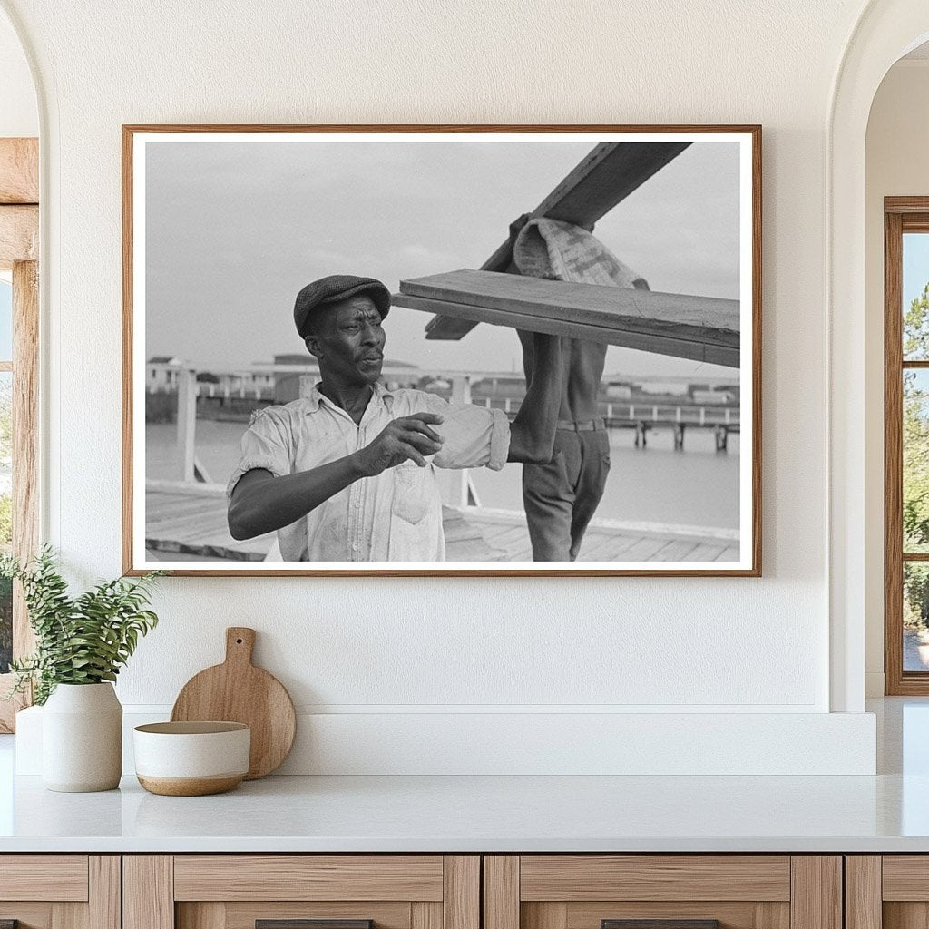 Stevedore Handling Lumber at Pilottown Louisiana 1938 - Available at KNOWOL