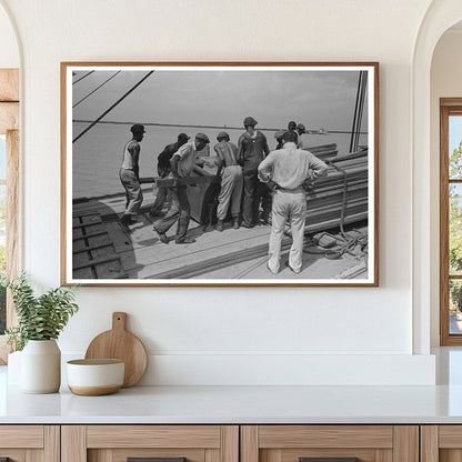 Stevedores at Work on El Rito Bow Louisiana 1938 - Available at KNOWOL