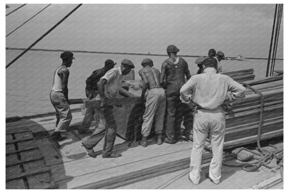 Stevedores at Work on El Rito Bow Louisiana 1938 - Available at KNOWOL