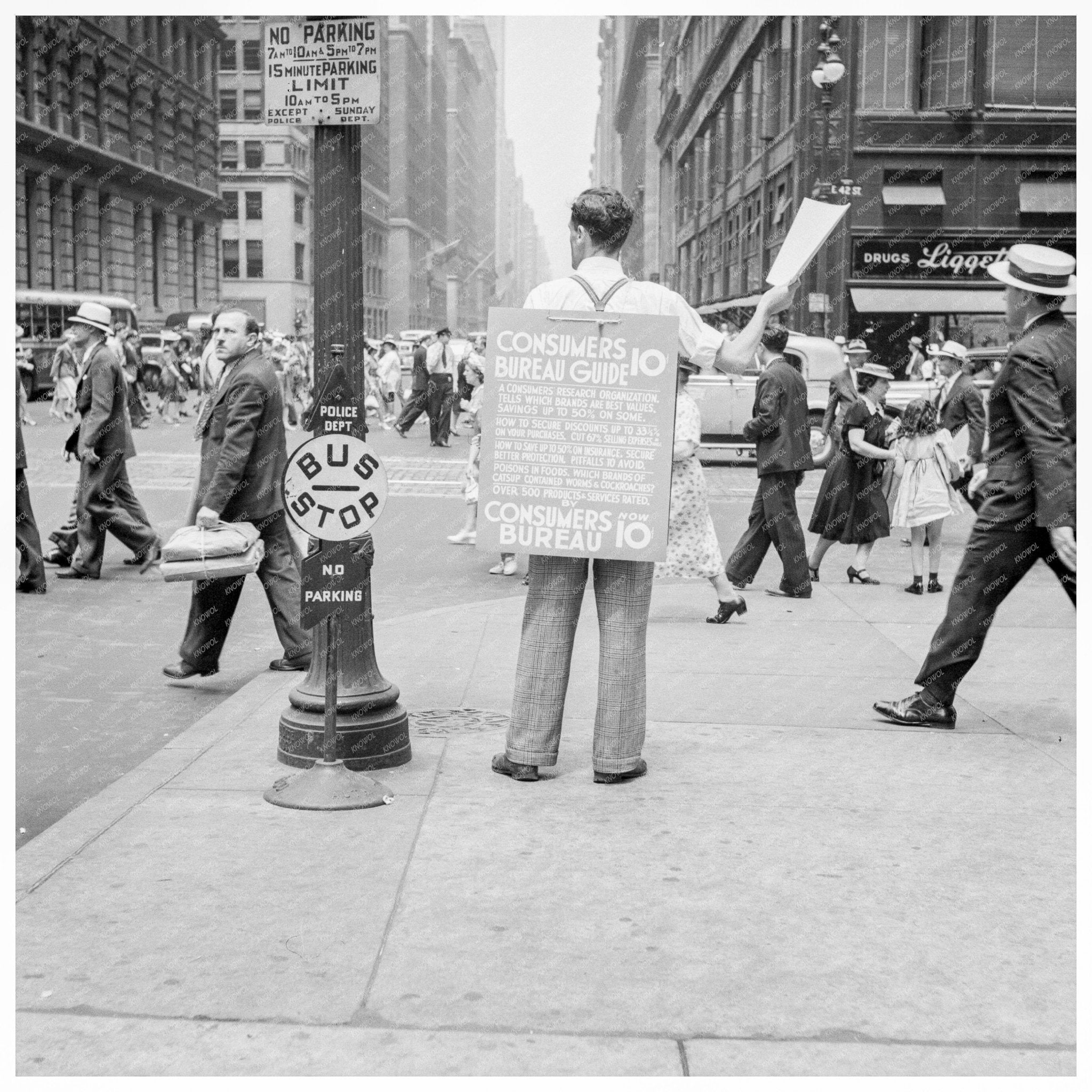 Street Hawker Selling Guide in NYC 1939 - Available at KNOWOL