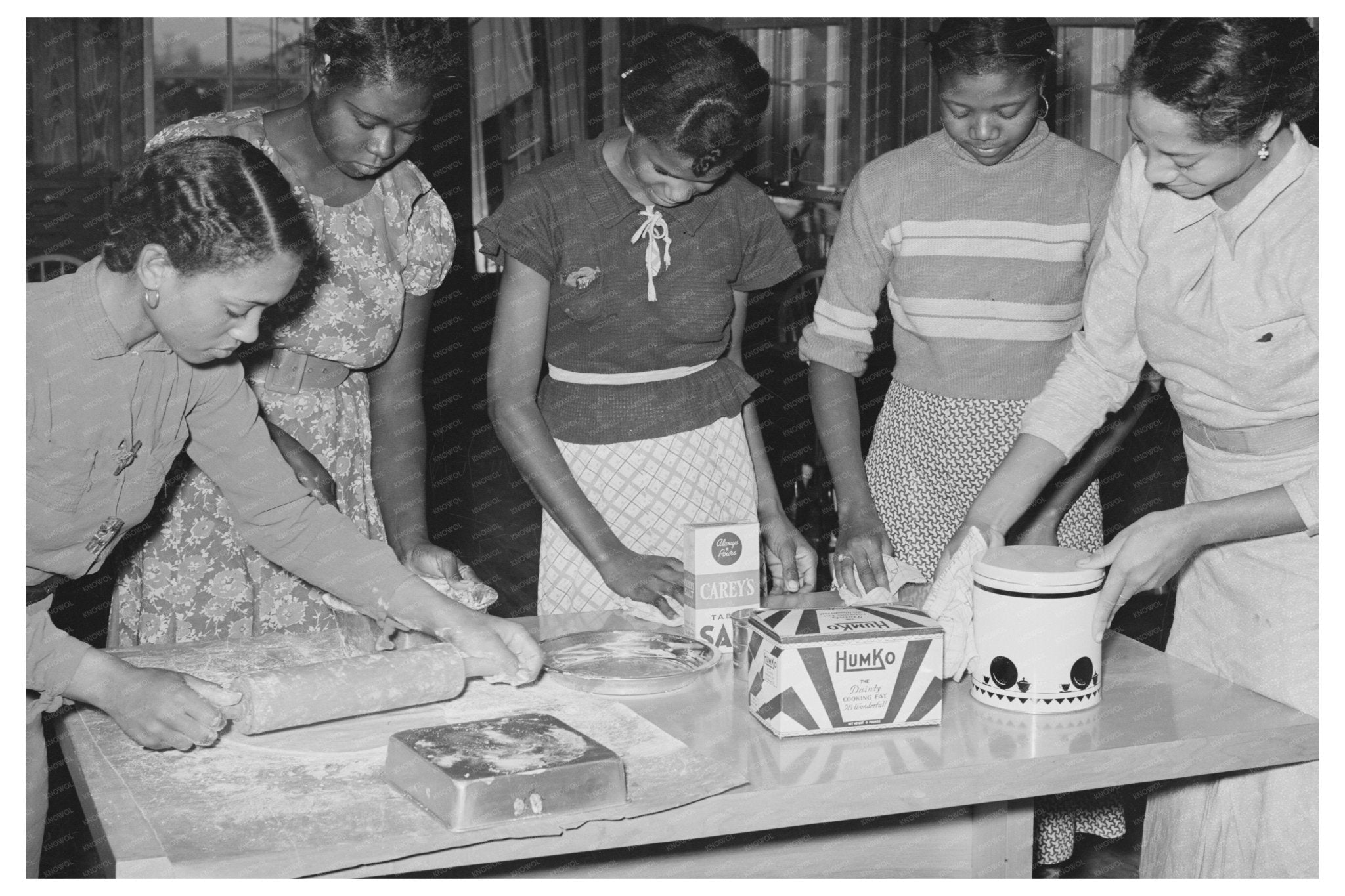 Students Learning Pie Making in Lakeview Arkansas 1938 - Available at KNOWOL