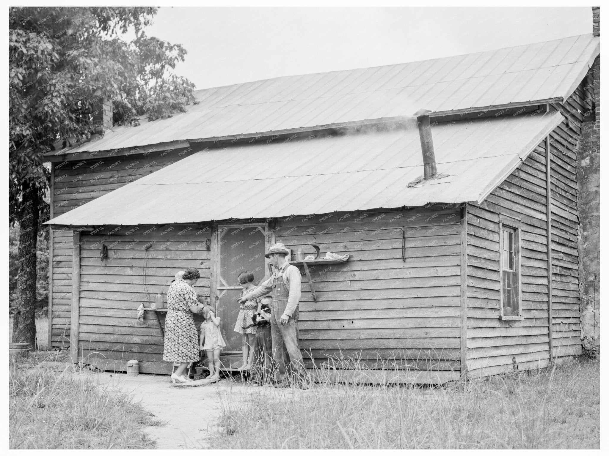 Tobacco Sharecropper Family in North Carolina 1939 - Available at KNOWOL